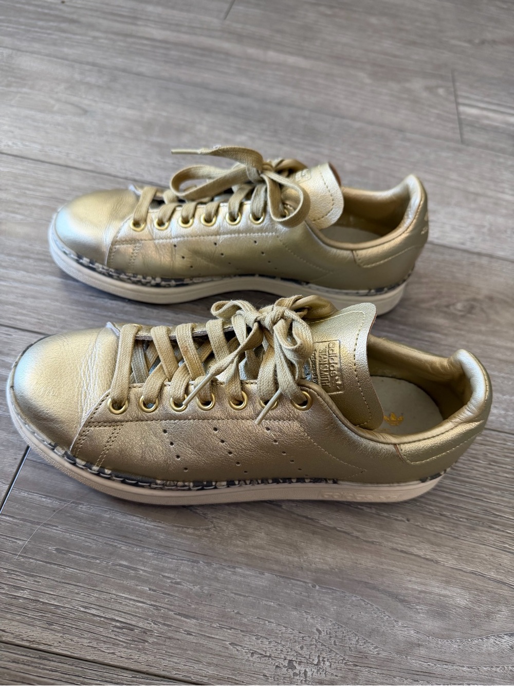 adidas Stan Smith New Bold Gold Metallic Snake Womens 7.5 F34120 Sneakers